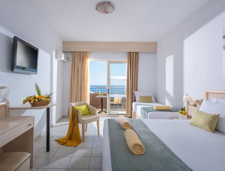 Executive Rooms Sea View (main building)